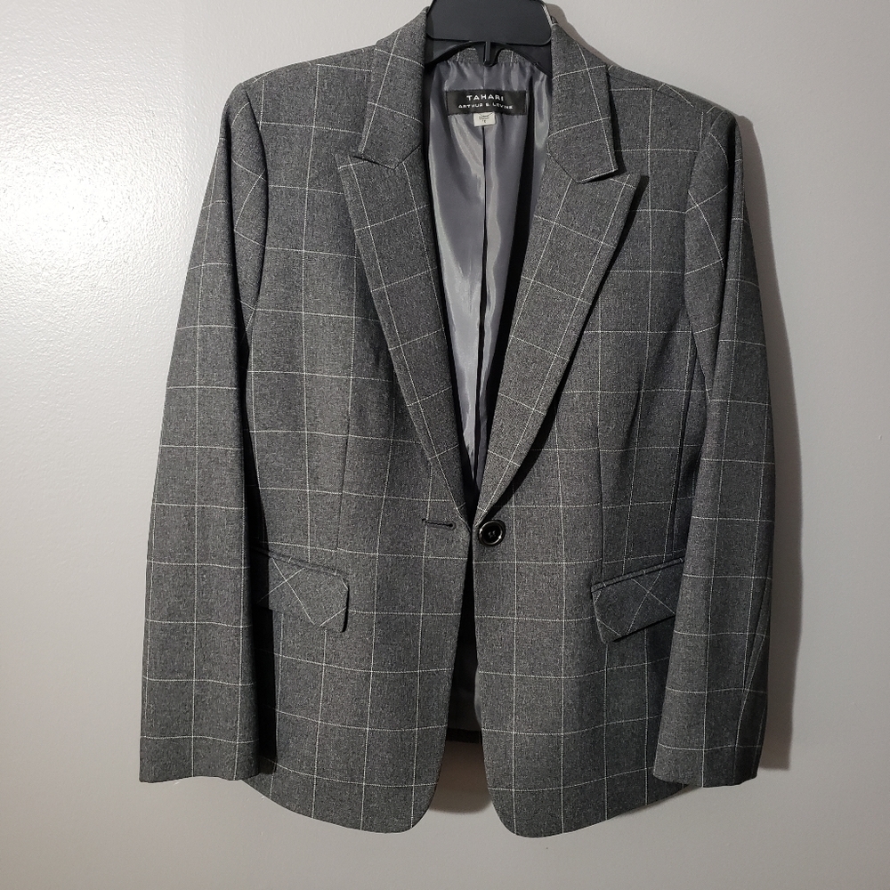 Tahari Blazer women's size 10